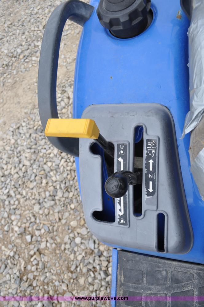 image for item F2291 2005 New Holland TZ25DA MFWD tractor