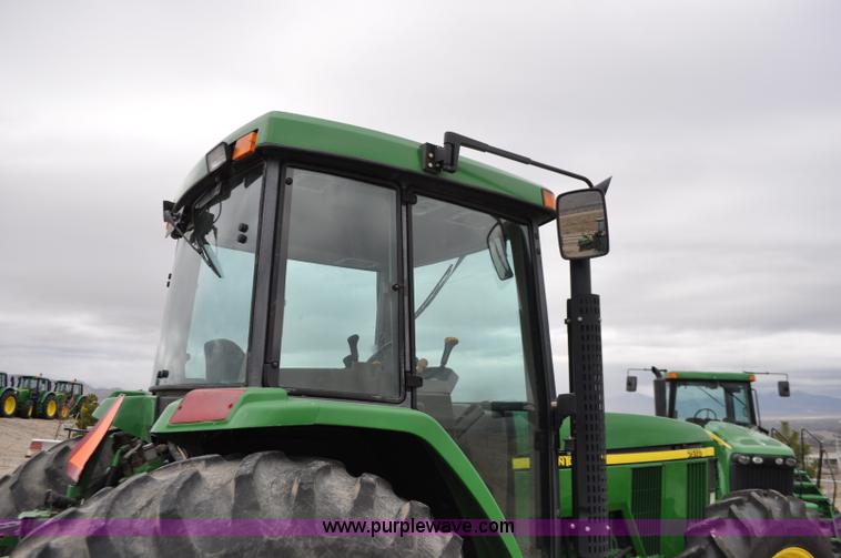 image for item F2292 2000 John Deere 7510 MFWD tractor