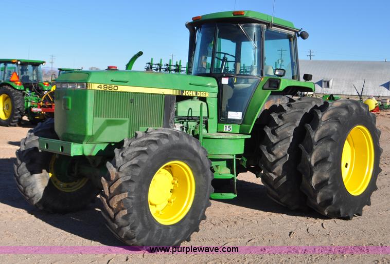 image for item F2293 1993 John Deere 4960 MFWD tractor