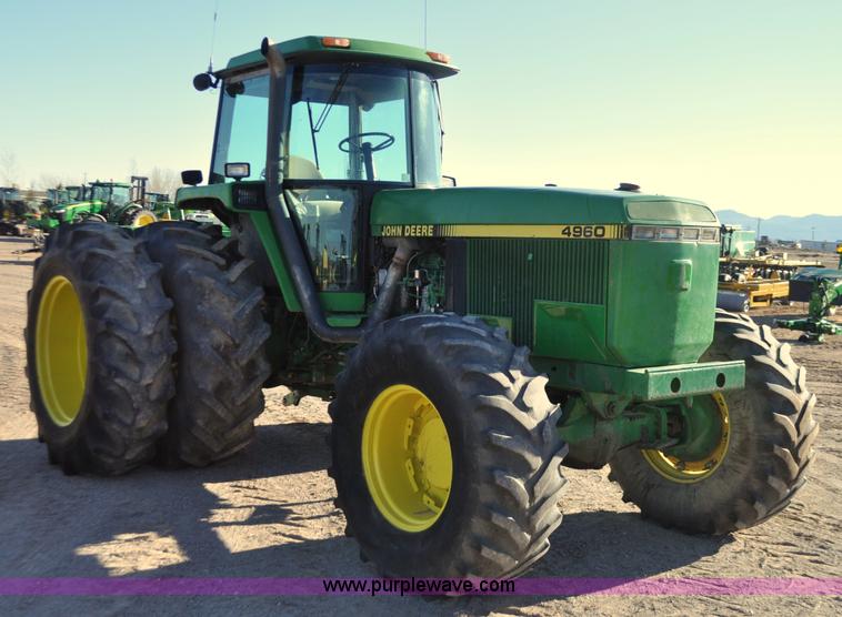 image for item F2293 1993 John Deere 4960 MFWD tractor