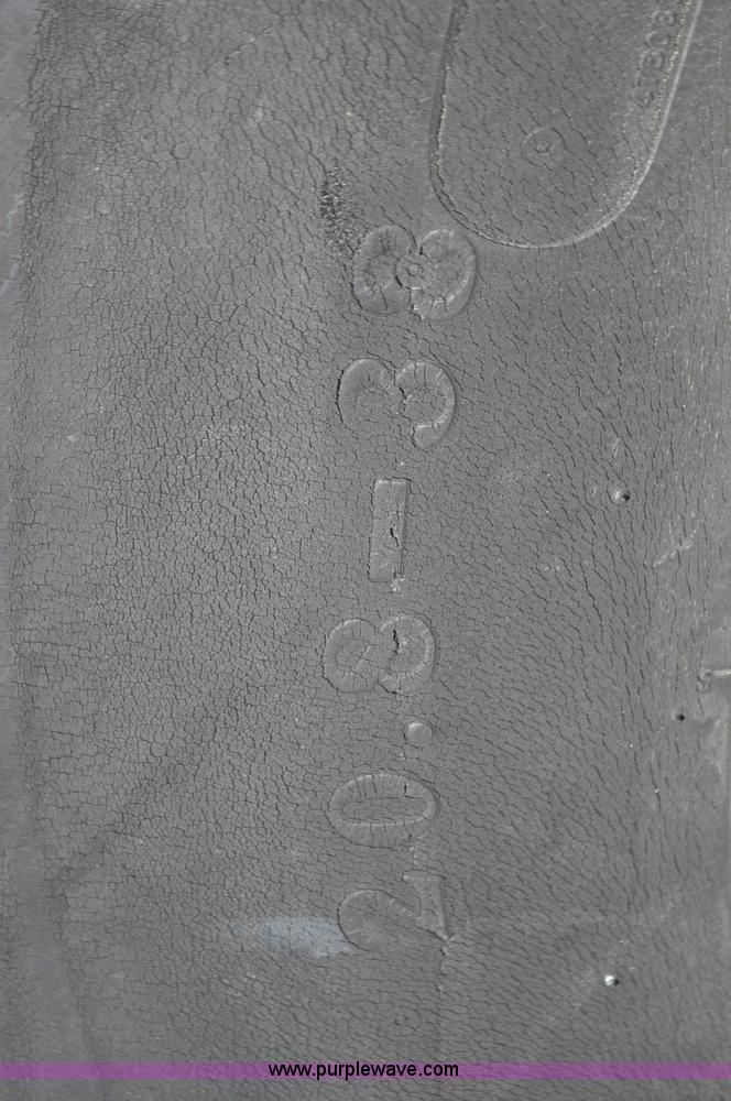 image for item F2293 1993 John Deere 4960 MFWD tractor