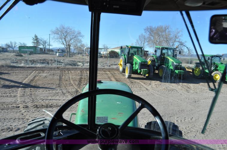 image for item F2293 1993 John Deere 4960 MFWD tractor