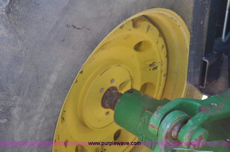 image for item F2293 1993 John Deere 4960 MFWD tractor