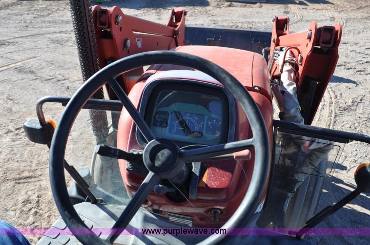 image for item F2296 2003 Case IH JX75 tractor