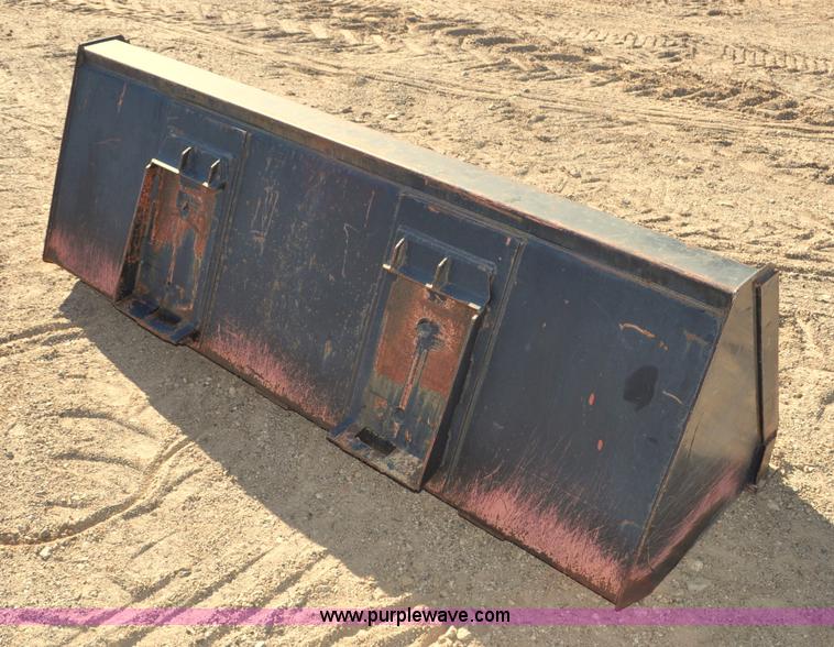 image for item F2296 2003 Case IH JX75 tractor