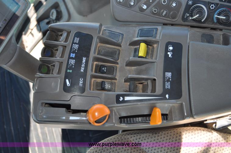 image for item F2298 2010 John Deere 8345R MFWD tractor