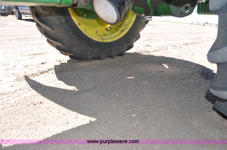 image for item F2300 1995 John Deere 8400 MFWD tractor