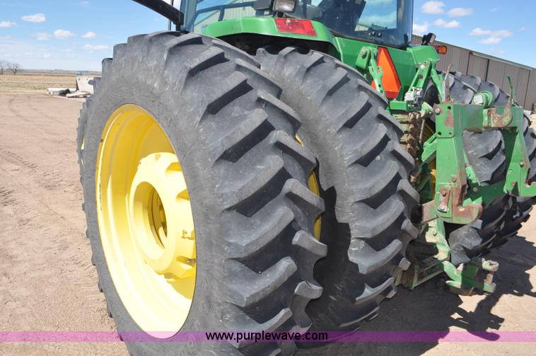 image for item F2301 2001 John Deere 8410 MFWD tractor