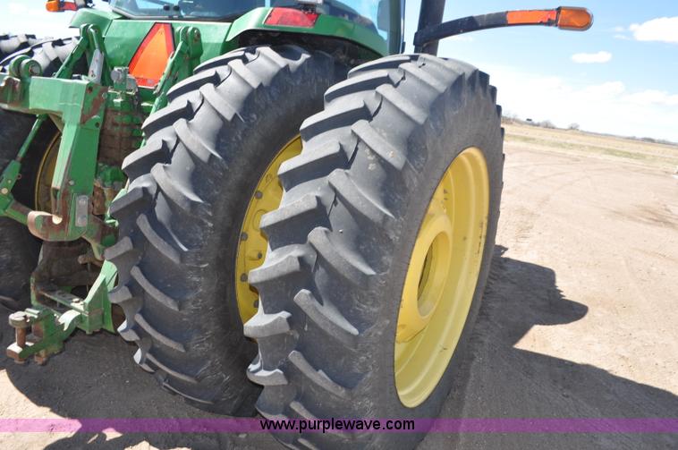 image for item F2301 2001 John Deere 8410 MFWD tractor