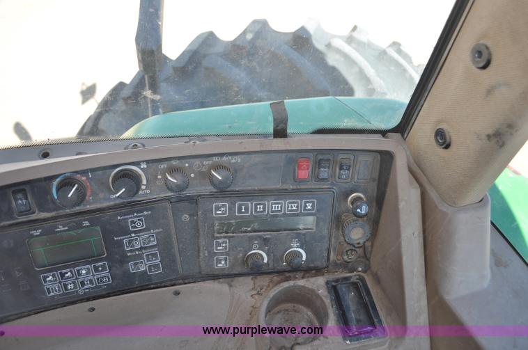 image for item F2301 2001 John Deere 8410 MFWD tractor