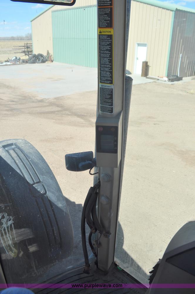 image for item F2301 2001 John Deere 8410 MFWD tractor