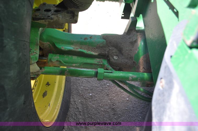 image for item F2301 2001 John Deere 8410 MFWD tractor