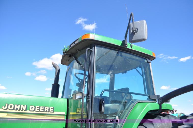 image for item F2301 2001 John Deere 8410 MFWD tractor