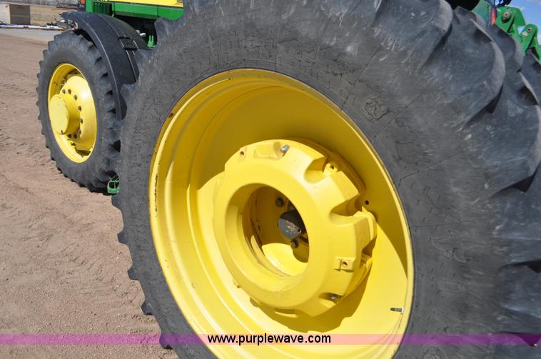 image for item F2301 2001 John Deere 8410 MFWD tractor