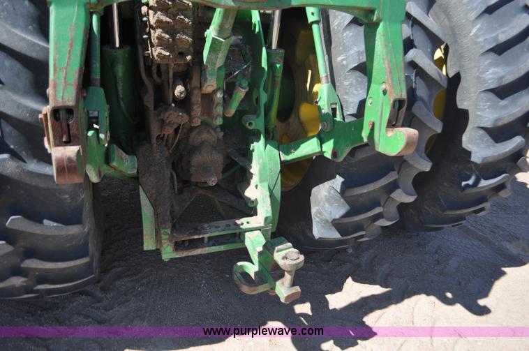 image for item F2301 2001 John Deere 8410 MFWD tractor