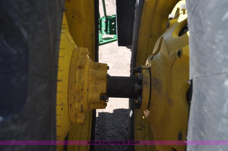 image for item F2301 2001 John Deere 8410 MFWD tractor