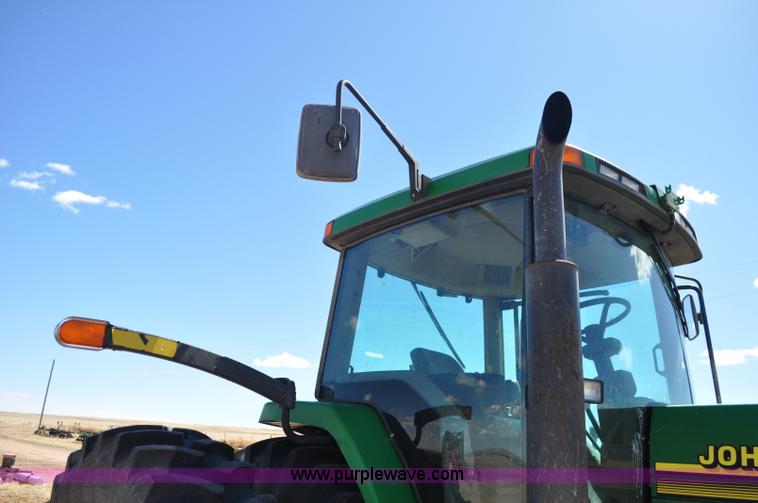 image for item F2301 2001 John Deere 8410 MFWD tractor