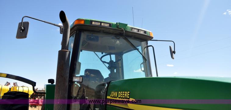 image for item F2301 2001 John Deere 8410 MFWD tractor