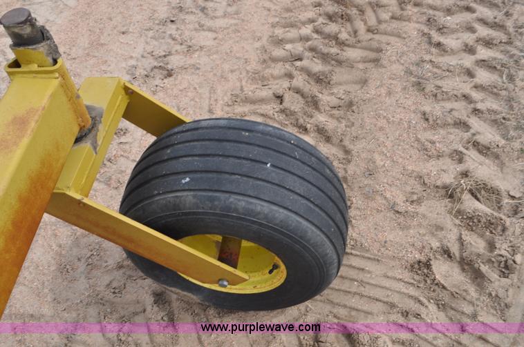 image for item F2308 Eversman 2400 land plane