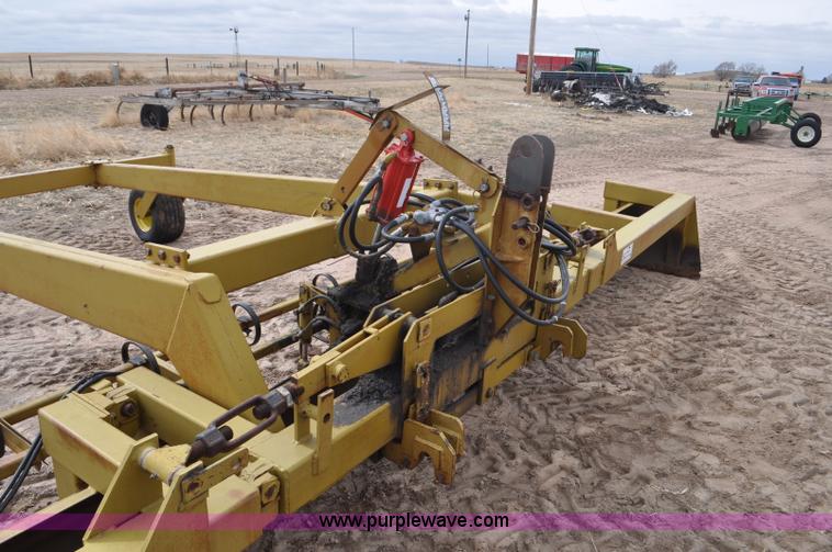 image for item F2308 Eversman 2400 land plane