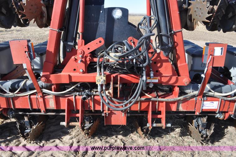 image for item F2313 Case IH 1200 planter