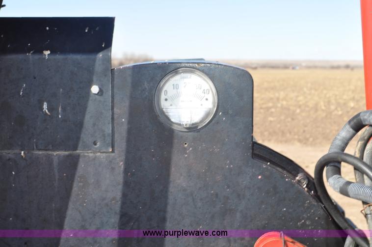 image for item F2313 Case IH 1200 planter