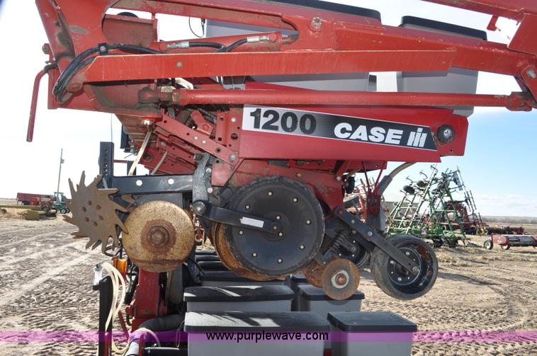 image for item F2313 Case IH 1200 planter