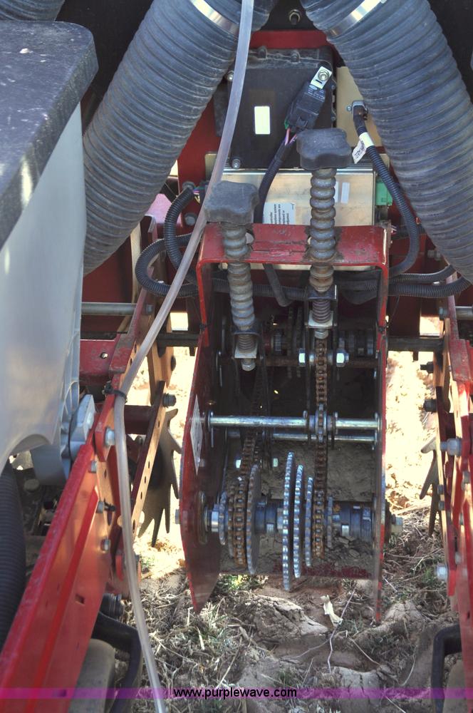 image for item F2313 Case IH 1200 planter