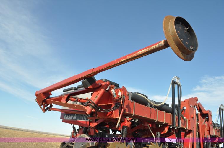 image for item F2313 Case IH 1200 planter