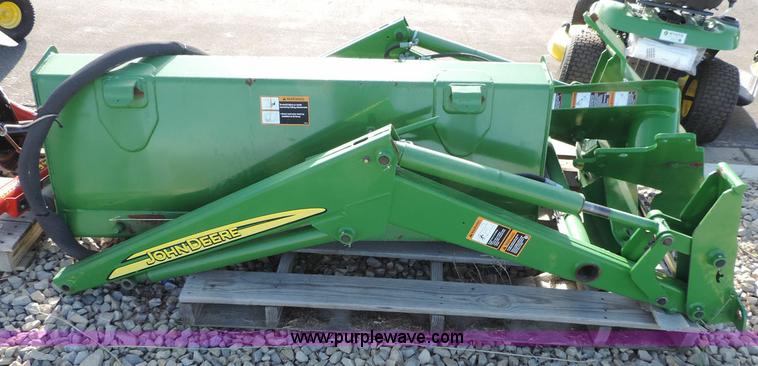 image for item F2339 2011 John Deere 512 tractor loader