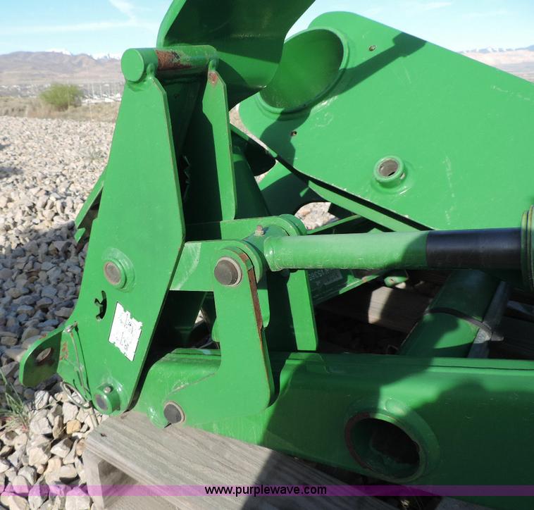 image for item F2339 2011 John Deere 512 tractor loader
