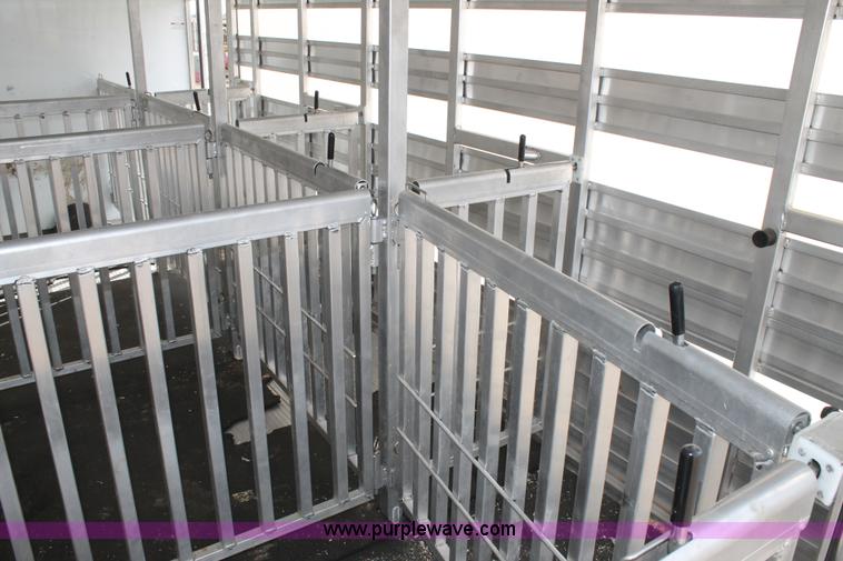 image for item H1577 2013 Sundowner Show livestock trailer