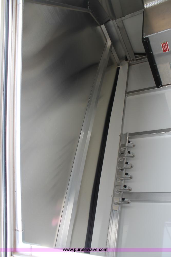 image for item H1577 2013 Sundowner Show livestock trailer