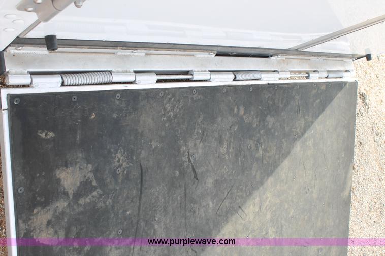 image for item H1577 2013 Sundowner Show livestock trailer