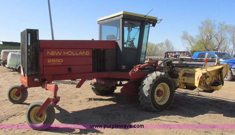 image for item H8676 New Holland 2550 Speed Rower self-propelled swather