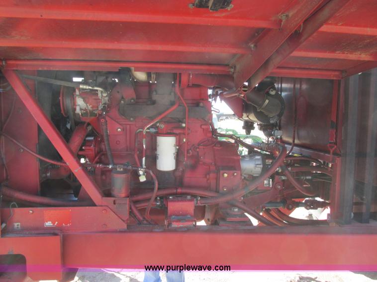 image for item H8676 New Holland 2550 Speed Rower self-propelled swather