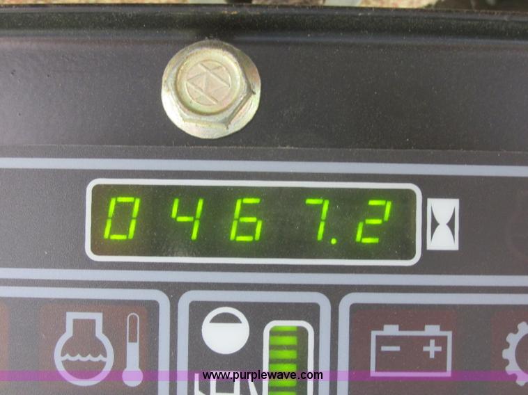 image for item H8676 New Holland 2550 Speed Rower self-propelled swather