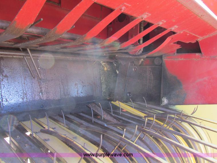 image for item H8698 New Holland 282 square baler