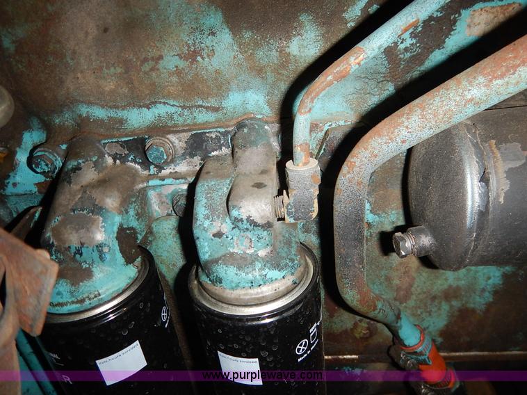 image for item I5013 1979 International F2554 S Series grain truck