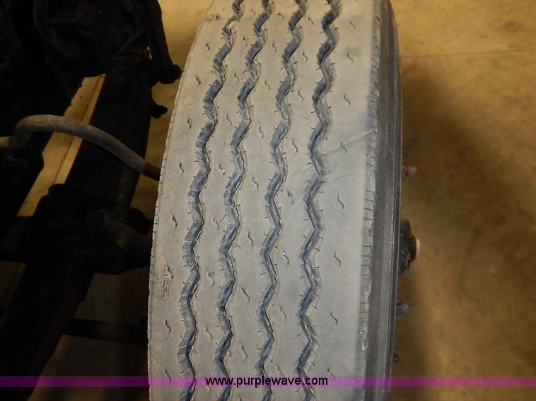 image for item I5013 1979 International F2554 S Series grain truck