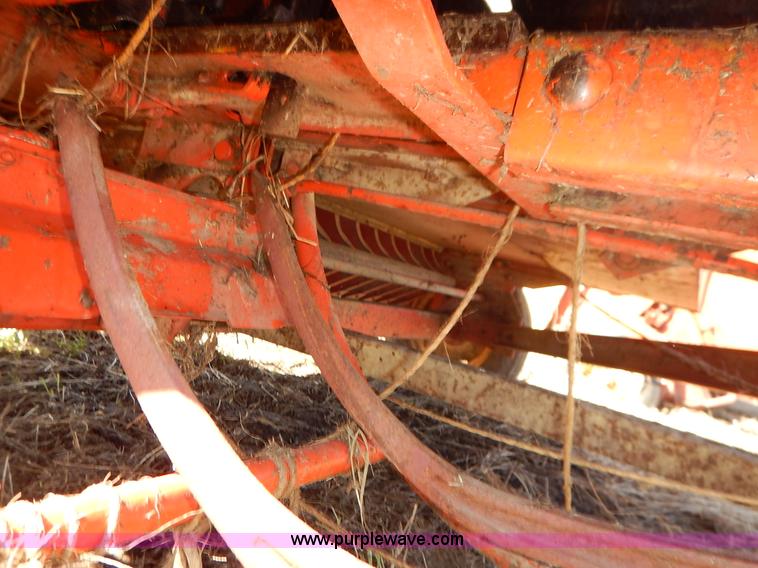 image for item I5032 Case 330T small square baler