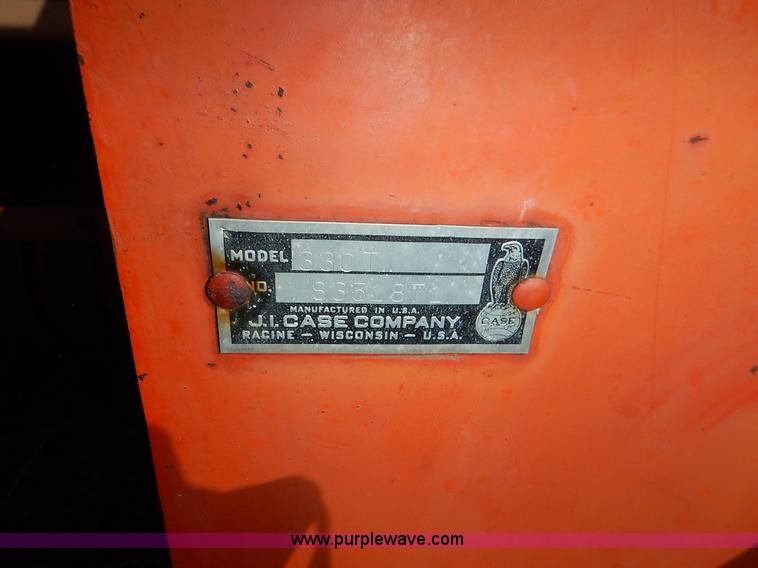 image for item I5032 Case 330T small square baler