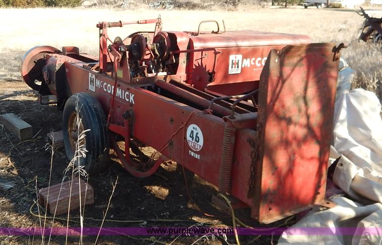 image for item I5033 International Harvester McCormick 46 small square baler