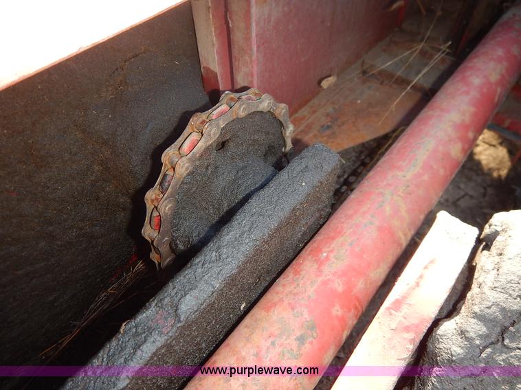 image for item I5033 International Harvester McCormick 46 small square baler