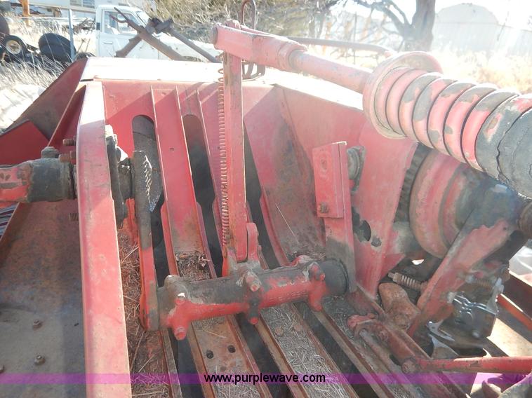 image for item I5033 International Harvester McCormick 46 small square baler