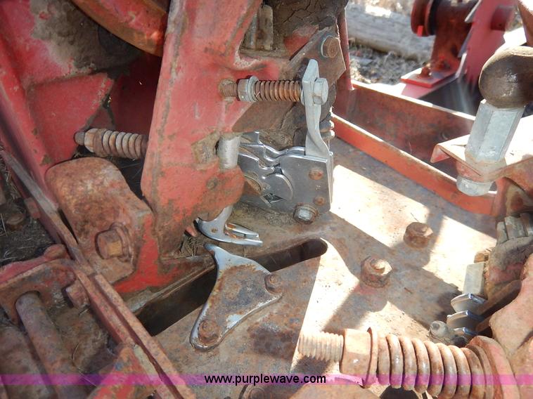 image for item I5033 International Harvester McCormick 46 small square baler