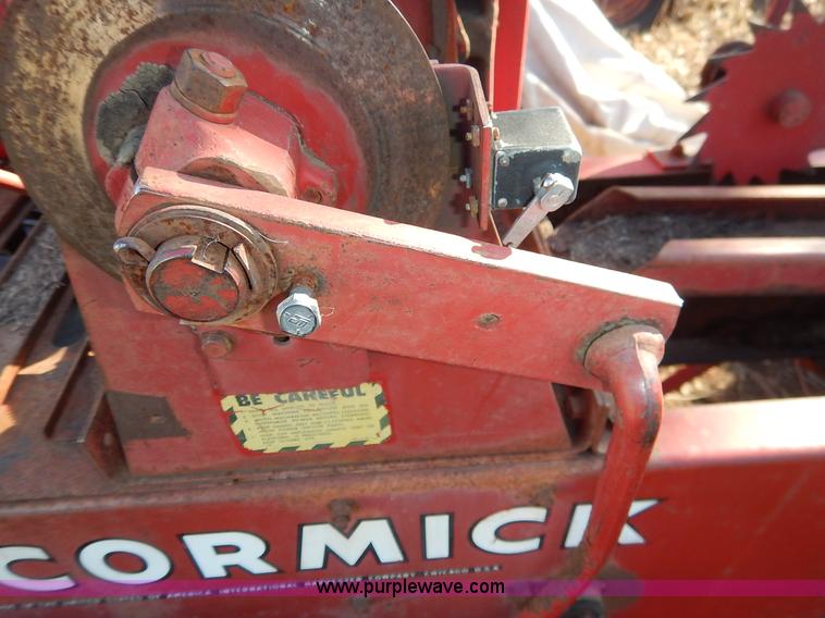 image for item I5033 International Harvester McCormick 46 small square baler