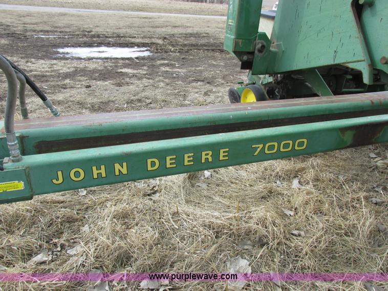 image for item K2041 John Deere 7000 planter