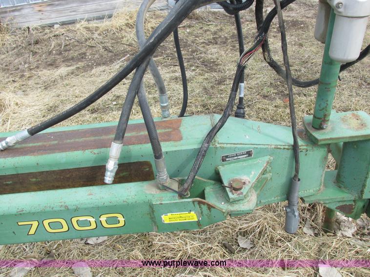 image for item K2041 John Deere 7000 planter