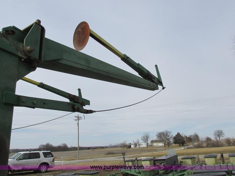 image for item K2041 John Deere 7000 planter